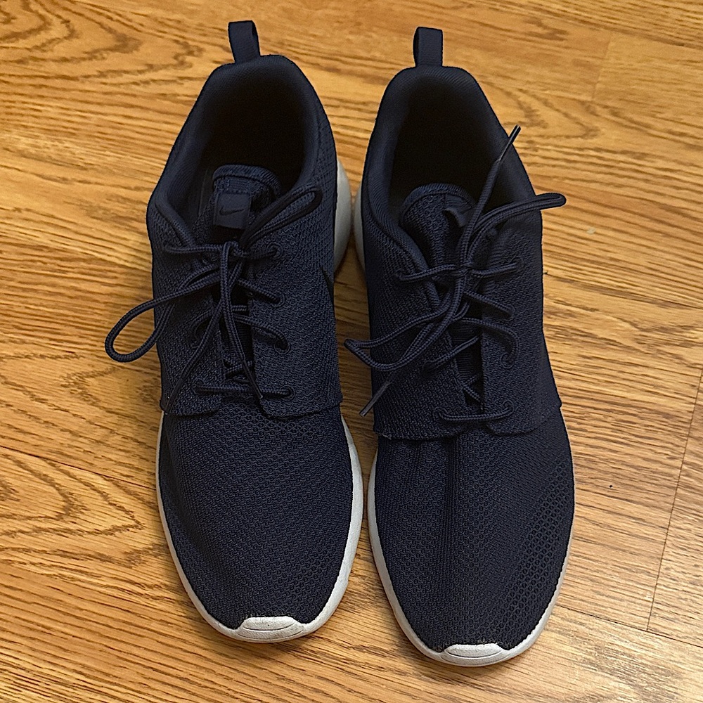 Nike Dark Blue Sneakers